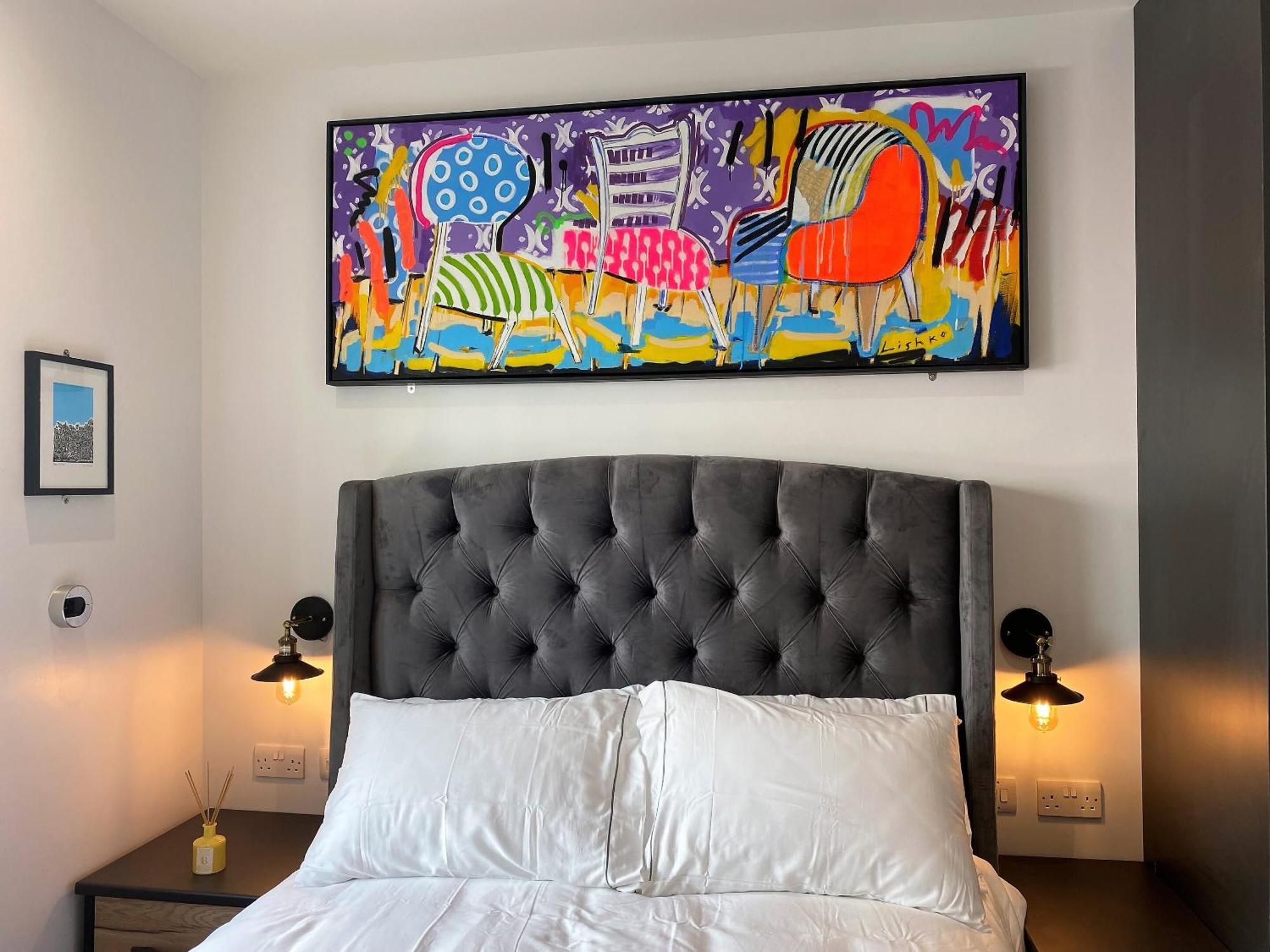 Superb Townhouse Near Vibrant Gloucester Road Bristol Bagian luar foto